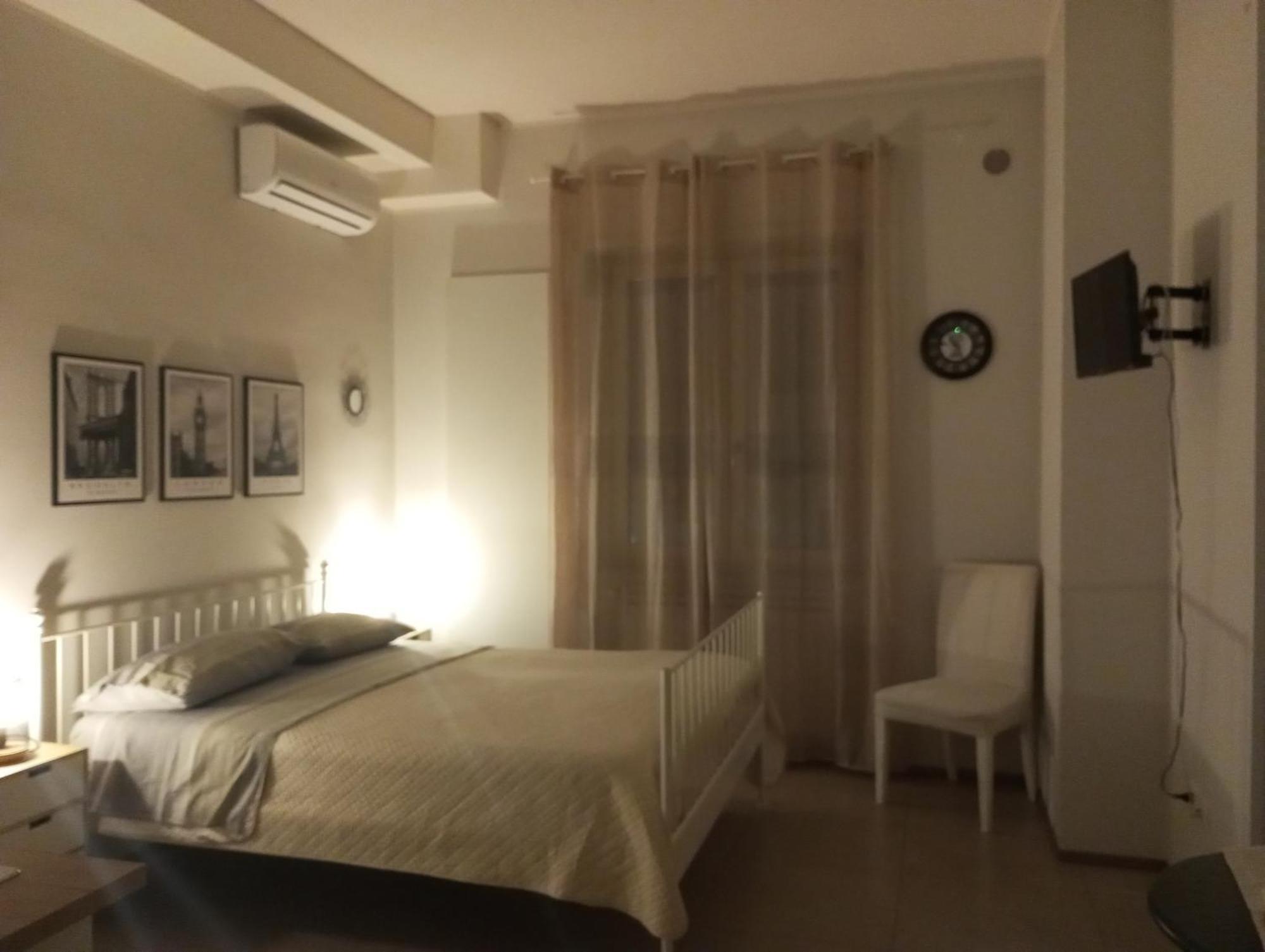 Holidaystudio Appartamento In Centro Salerno Exterior photo